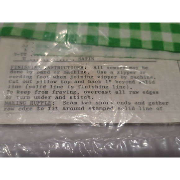 Vintage Bucilla Crewel Kit 1942 "SUSIE Q" Doll Crewel Embroidery Pillow - Picture 7 of 7